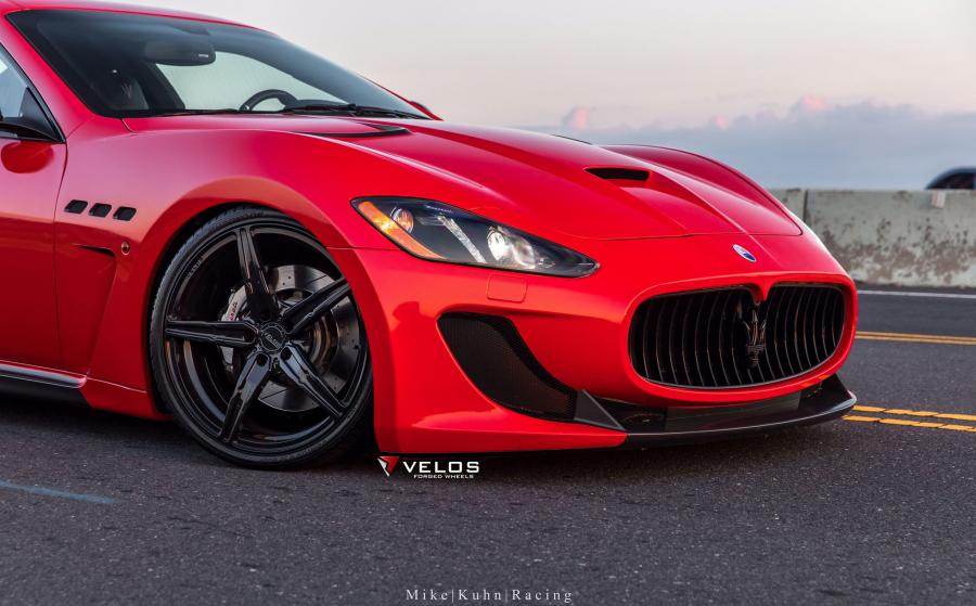 Детали экстерьера Maserati GranTurismo on Velos Wheels (S5) 2019 года  (фото 4 из 8)